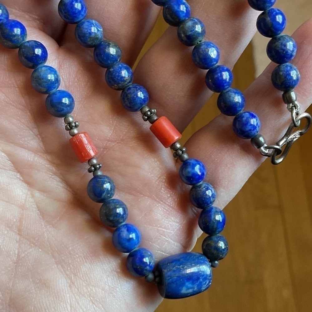 NWOT𝅺sterling SILVER 925 LAPIS LAZULI/RED CORAL/Turquose silver beds NECKLACE​​